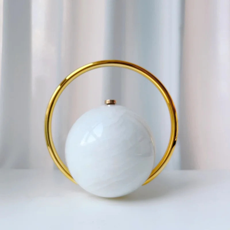 Marble Pattern Spherical Banquet Bag