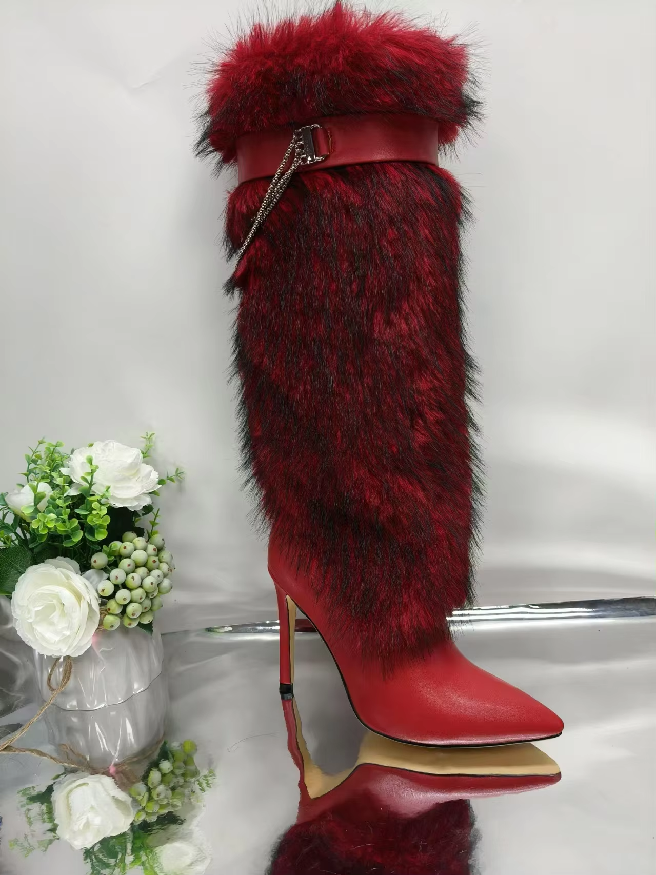 Loud Kiss Knee-High Boots