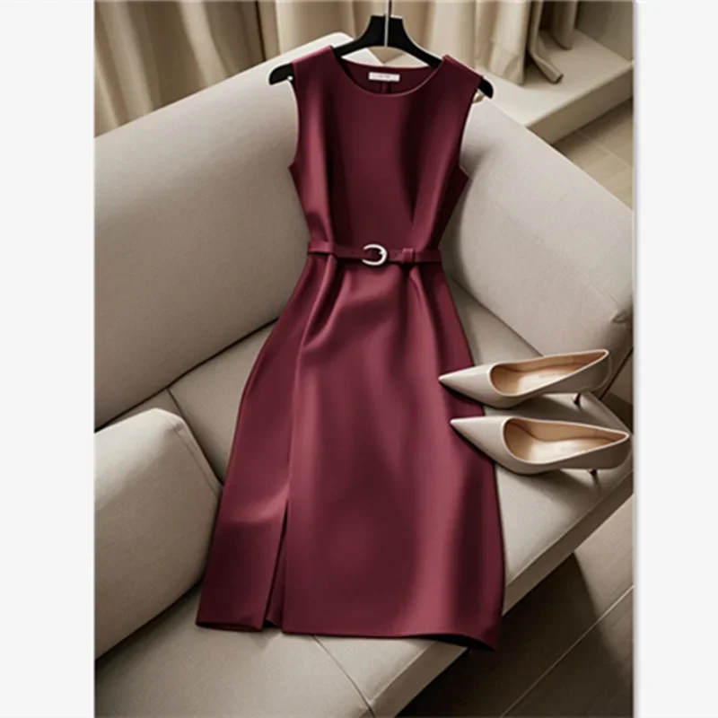 Twisted Dreamline Midi Dress