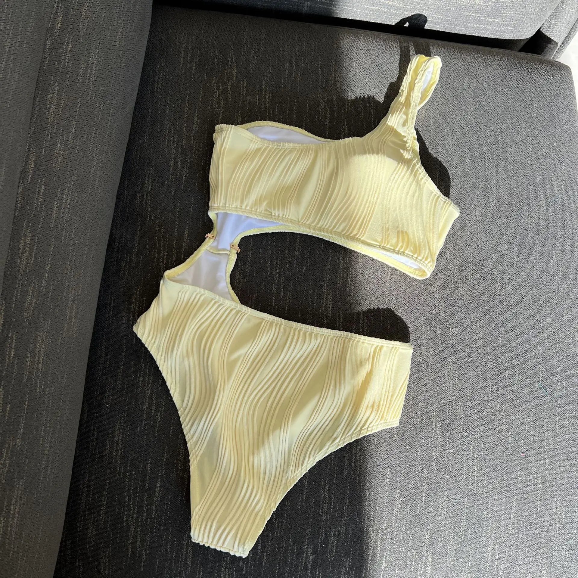 Blackout Bloom Monokini