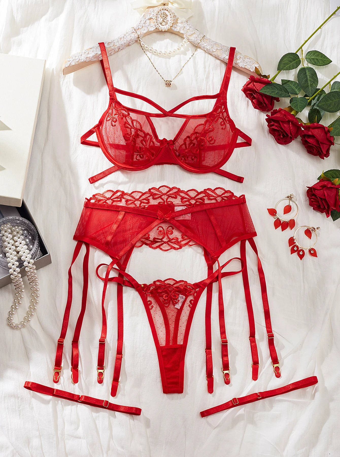 45857774076152|45857774108920|45857774141688